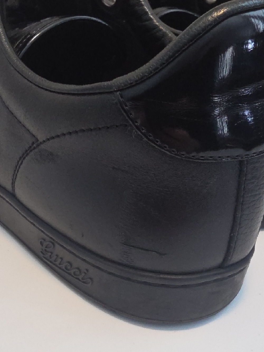 Gucci Black Leather Men's Sneakers with Green & Red Stripe Size 12 - Picture 4 of 9